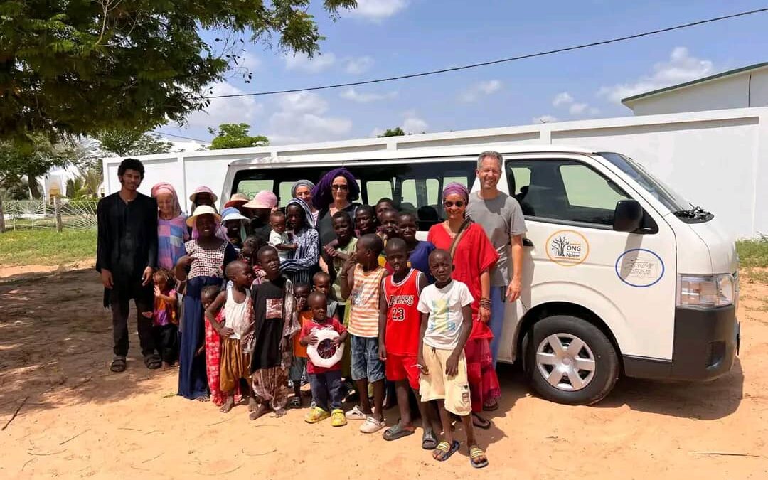 Un mini bus pour les étudiants de Ndem